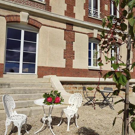 Montmirail  Demeure De La Garenne Bed & Breakfast エクステリア 写真