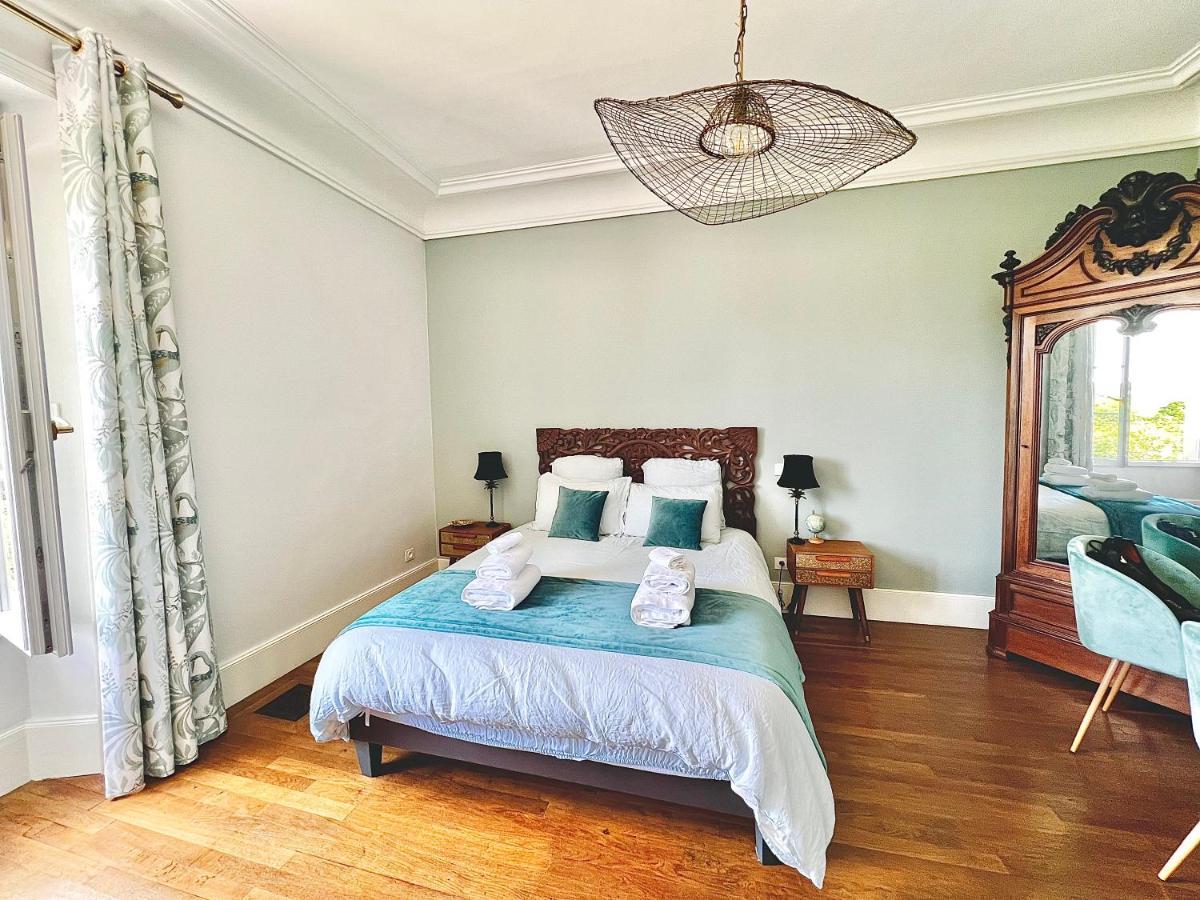Montmirail  Demeure De La Garenne Bed & Breakfast エクステリア 写真