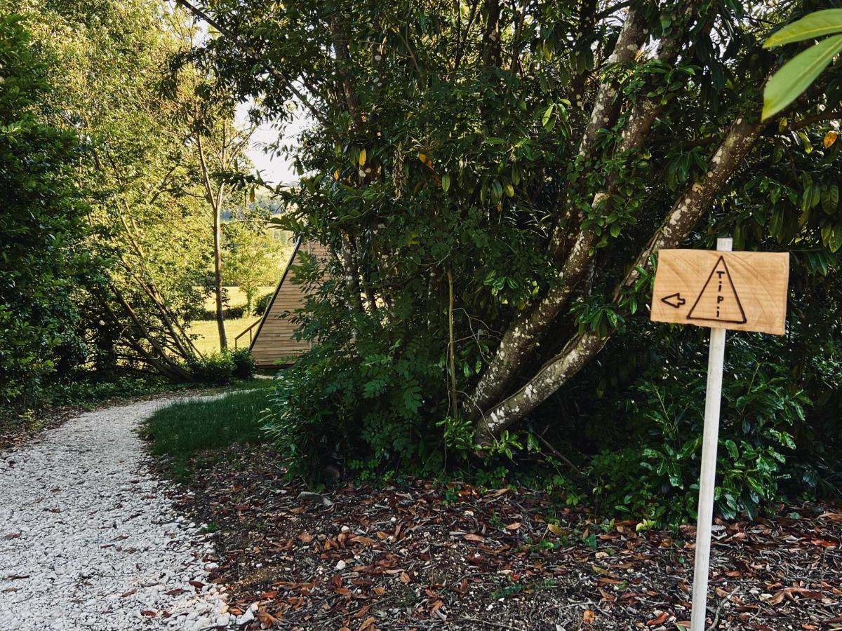 Montmirail  Demeure De La Garenne Bed & Breakfast エクステリア 写真